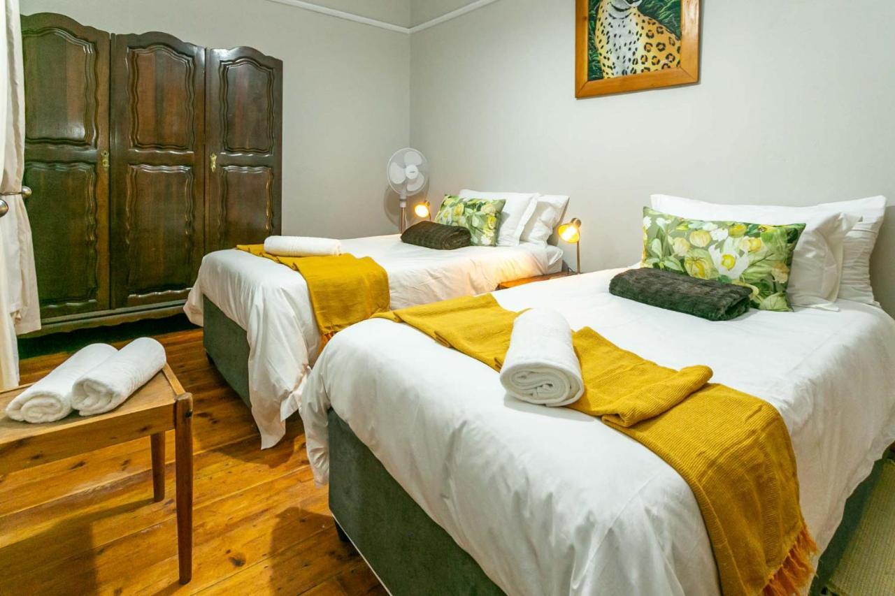 Willa Ravenscliff Self Catering Oudtshoorn Zewnętrze zdjęcie